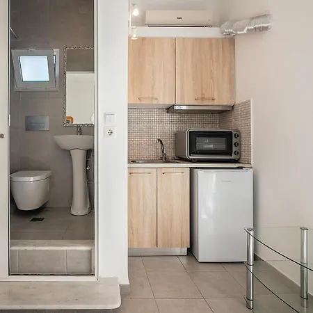 Pavlos Studio Apartment *